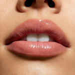 Supple Kiss Lip Glaze Lip Gloss