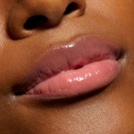 Supple Kiss Lip Glaze Lip Gloss