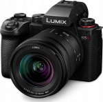 Panasonic Aparat Panasonic Lumix S5 II + S 20-60 mm f/3.5-5.6 (DC-S5M2KE)