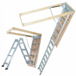 VEVOR kokkupandav alumiiniumist p&ouml;&ouml;ningutrepp, 158.8kg kandev&otilde;ime, 57.15x160cm, reguleeritav k&otilde;rgus 2.9-3.7m, h&uuml;drauliline laskumine, soojustatud uks