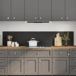K&ouml;gi splashback 2 tk must 100 x 40 cm karastatud klaas