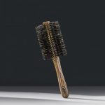 Italian Resin Round Brush Metssea- ja nailonharjastega &uuml;mmargune hari Large