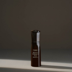 Oribe Maximista Thickening Spray Kuumakaitsega vol&uuml;&uuml;misprei 50ml