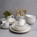 Serwis Serwis obiadowo-kawowy dla 12 osob 60-elementowy Linea white AMBITION