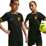 Mar&scaron;kinėliai Mar&scaron;kinėliai vaikams Nike Chelsea F.C. Stadium 2026/27 juoda II1707 011 (XS)