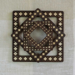 BOBKOVA BOBKOVA ANNA FOP, reg. Nr. 2917408480 Magnetitega ring 14x14 cm (Wenge) PM-019-1414W