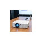 Projektor Projektor BYINTEK MEET 2 WUXGA 3LCD UHPx2 5500