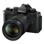 Nikon Z f + NIKKOR Z 24-70mm f/4 S MILC (Peeglita vahetatavate objektiividega kaamera) 24,5 MP CMOS 6048 x 4032 pikslit Must