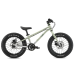EARLY EARLY RIDER Seeker 16