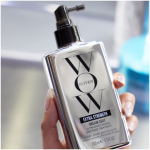 Color Color Wow Extra Strength Dream Coat Softening and Smoothing Treatment - Sprej proti krepatěn&iacute; a p&oacute;rovitosti pro kudrnat&eacute; a vlnit