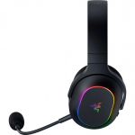 Razer Barracuda X Chroma K&otilde;rvaklapp Juhtmevaba Peav&otilde;ru M&auml;ngimine USB t&uuml;&uuml;p-C Bluetooth Must