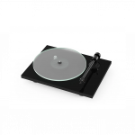 Pro-Ject T1 BT Bluetooth saatjaga vin&uuml;&uuml;lplaadim&auml;ngija must