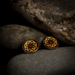 K&otilde;rvar&otilde;ngad ˙Mandala˙ - must/kuld