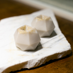 K&uuml;&uuml;nlavorm ˙Kristall˙ &ndash; silikoonist, 4,5 &times; 6,5 cm