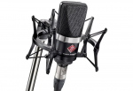 Neumann TLM 102 MT stuudiokomplekt - suure membraaniga kondensaatormikrofon p&otilde;rutuskindla kinnitusega, must
