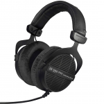 Beyerdynamic DT 990 PRO 80 &Omega; mustad piiratud v&auml;ljaandega avatud stuudiok&otilde;rvaklapid