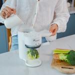 Momini YummyMaker 5-&uuml;hes imikutoidu aurutav blender isesteriliseerimisfunktsiooniga