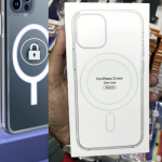 Dėklas "Magsafe Clear Case v2" skirtas iPhone 12 (12 Pro) su įpakavimu