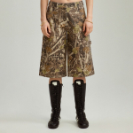 Bermuda-stiilis l&uuml;hikesed p&uuml;ksid