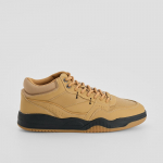 Kunstnahast tennised