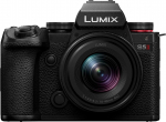 Panasonic Lumix DC-S5 II + 18-40mm