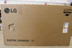 LG SALE OUT. | 4K UHD Signage | 55UL5Q-E | 55 " | 500 cd/m&sup2; | Landscape/Portrait | 24/7 | webOS | Wi-Fi | DAMAGED PACKAGING, DENT WITH DAMAGED PAINT IN THE BACK | 178 &deg; | 178 &deg;
