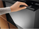 Electrolux Piekarnik Electrolux 700 Series MealAssist 71 L pirolityczny smażona czarny do zabudowy elektryczny piekarnik LOE9P3XZ (7333394110295)