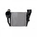 Kompressori&otilde;hu radiaator NISSENS 96488