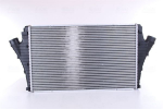 Kompressori&otilde;hu radiaator NISSENS 96684