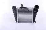 Kompressori&otilde;hu radiaator NISSENS 96770