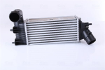 Kompressori&otilde;hu radiaator NISSENS 96765