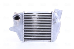 Kompressori&otilde;hu radiaator NISSENS 96032
