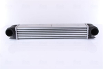 Kompressori&otilde;hu radiaator NISSENS 96726