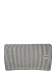 ERNST - Tablecloth - Laudlinad ja linikud - ONE SIZE