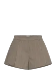 Monki - Relaxed Pleated Mini Suiting Shorts - Vabaaja l&uuml;hikesed p&uuml;ksid - 38