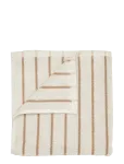 Blomus - Towel - Arto - K&auml;ter&auml;tikud - 100X50CM