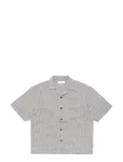 Edwin - Saga Shirt Ss-Black/White - L&uuml;hikeste varrukatega s&auml;rgid - XL