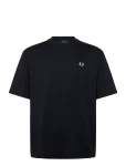Fred Perry - Back Print Fred Perry Text Tee - L&uuml;hikeste varrukatega - XXL
