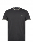 Fred Perry - Twin Tipped T-Shirt - L&uuml;hikeste varrukatega - XXL