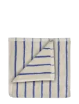 Blomus - Towel - Arto - K&auml;ter&auml;tikud - 106X52X3CM