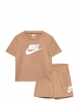 Nike - Nkn Club Tee & Short Set - Komplektid l&uuml;hikeste varrukatega T-s&auml;rgiga - 80