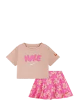 Nike - Nike Bold Play Scooter Set - Komplektid l&uuml;hikeste varrukatega T-s&auml;rgiga - 92