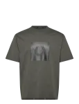 Fred Perry - Box Graphic T-Shirt - L&uuml;hikeste varrukatega - XL