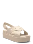 Crocs - Brooklyn 4U Cross Strap Sandal - Platvormsandaalid - 41/42