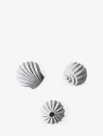 Cooee Design - Sculpture The Genesis Shells Coal - Portselankujud ja skulptuurid - H:4CM
