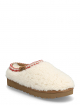 UGG - W Tasman Maxi Curly - Sussid ja pl&auml;tud - 38