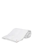 H&oslash;ie Of Scandinavia - Saga Medium Warm Down Double Duvet - Tekid - 220X220CM