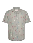 Revolution - Short-Sleeved Cuban Shirt - L&uuml;hikeste varrukatega s&auml;rgid - XL