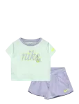 Nike - Nike Tee & Crossover Short Set - Komplektid l&uuml;hikeste varrukatega T-s&auml;rgiga - 86