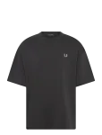 Fred Perry - Back Print Laurel Wreath Tee - L&uuml;hikeste varrukatega - XS